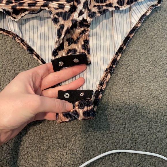 Bodysuit - Picture 9 of 9